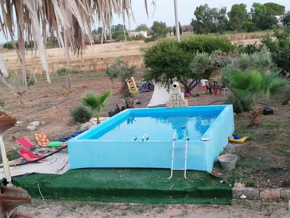 Aree Tende Presso La Casa In Campagna Di Ottavia Hotel Alezio Buitenkant foto